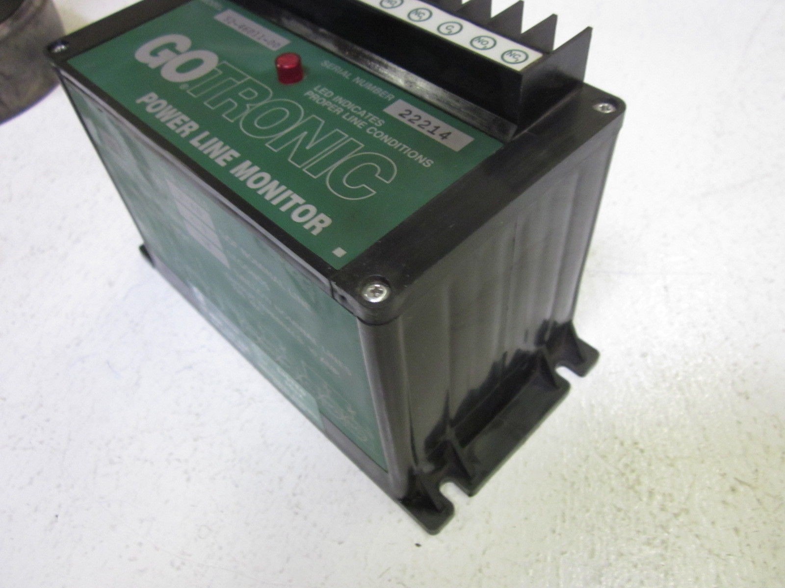 CONTROL EQUIPMENT 52-46011-00 15A 120VAC UNMP