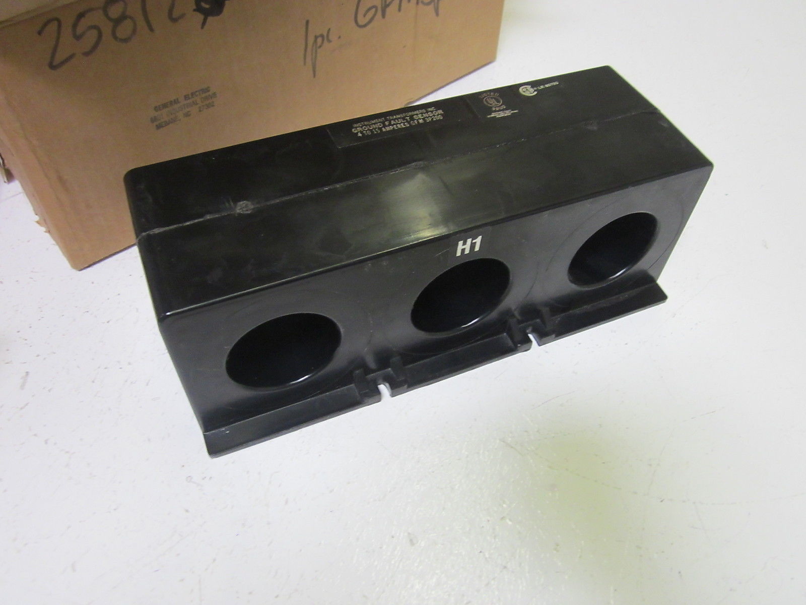 INSTRUMENT TRANSFORMER INC. GFM 3P200 GROUND FAULT SENSOR UNMP