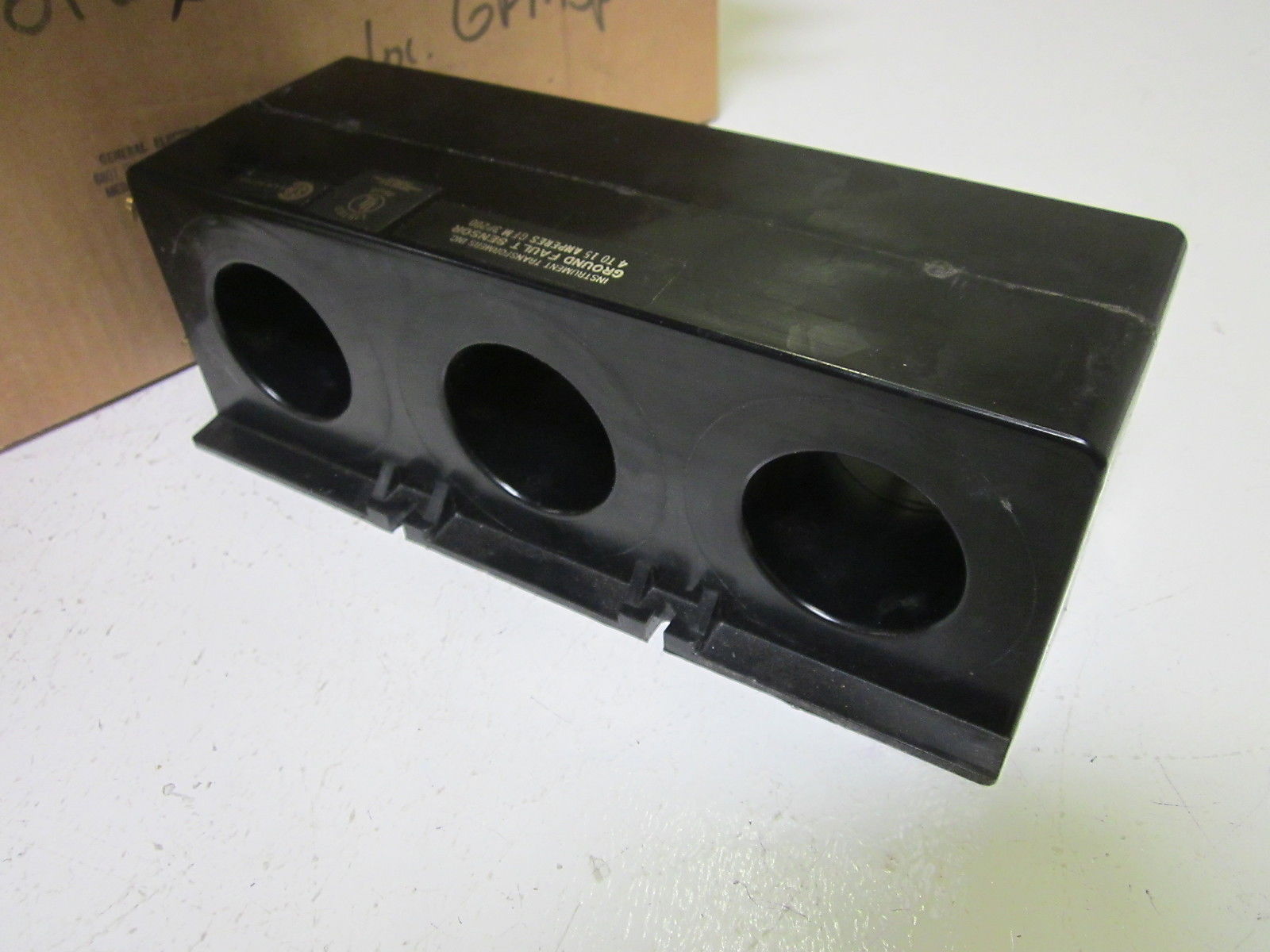 INSTRUMENT TRANSFORMER INC. GFM 3P200 GROUND FAULT SENSOR UNMP