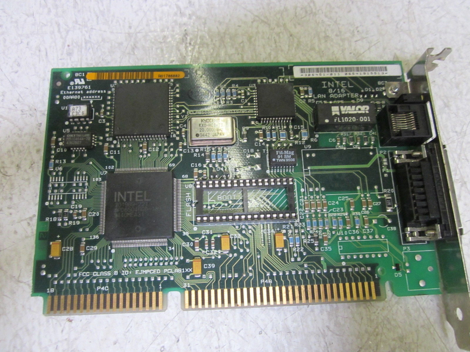 INTEL PB3077-004 LAN ADAPTER ISA CARD UNMP