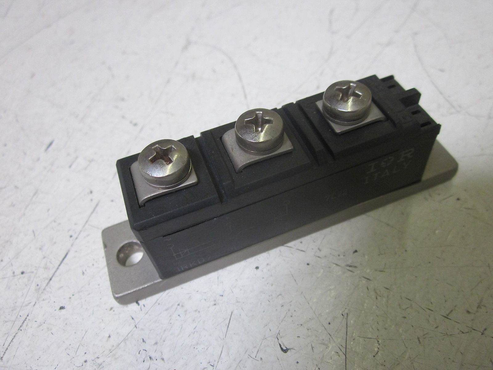 IOR IRKD71-16 POWER BLOCK UNMP