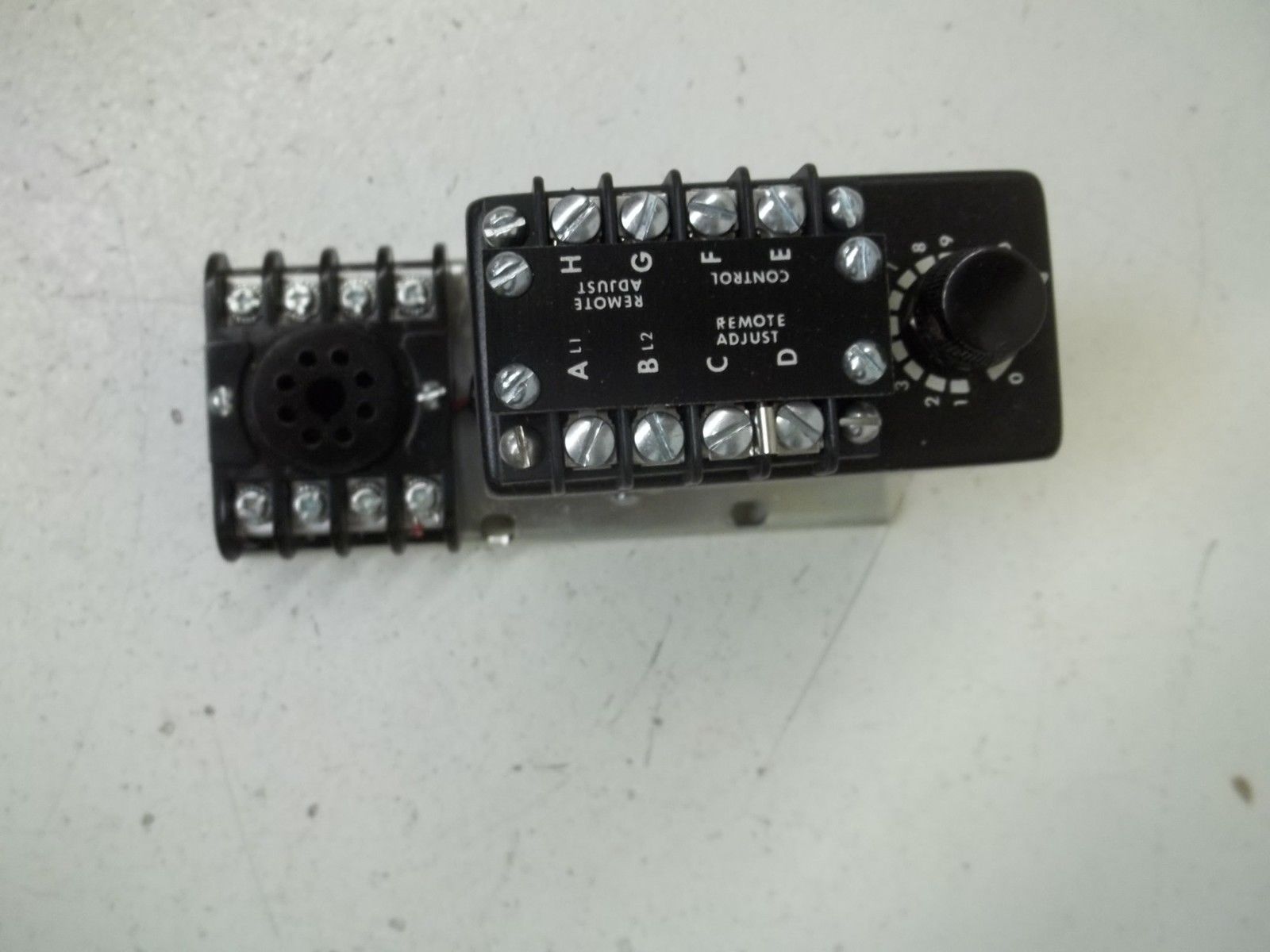 ISSC 1010-1-F-2-B TIMER OFF DELAY .06-5.0 SEC. NSMP