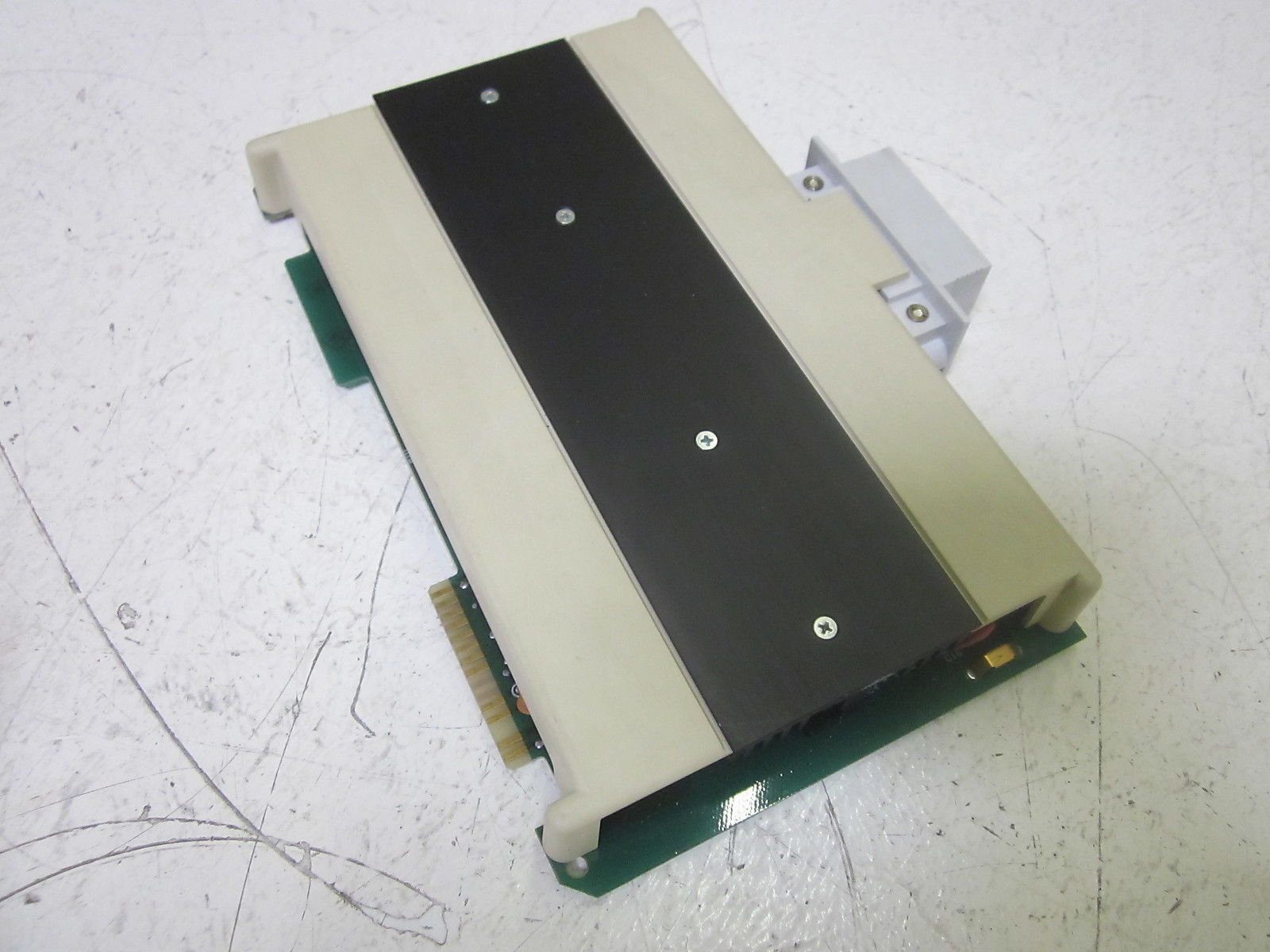 ISSC 621-2500 OUTPUT MODULE 24VAC UNMP
