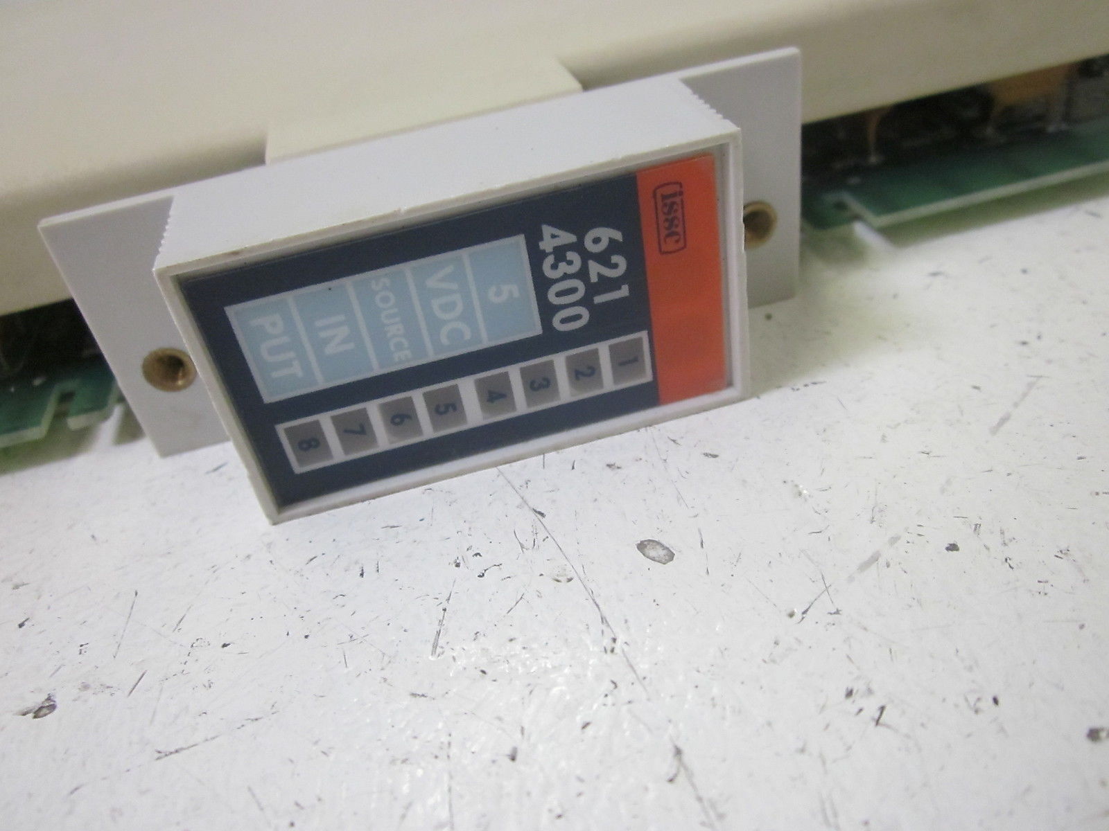 ISSC 621-4300 INPUT SOURCE 5VDC UNMP