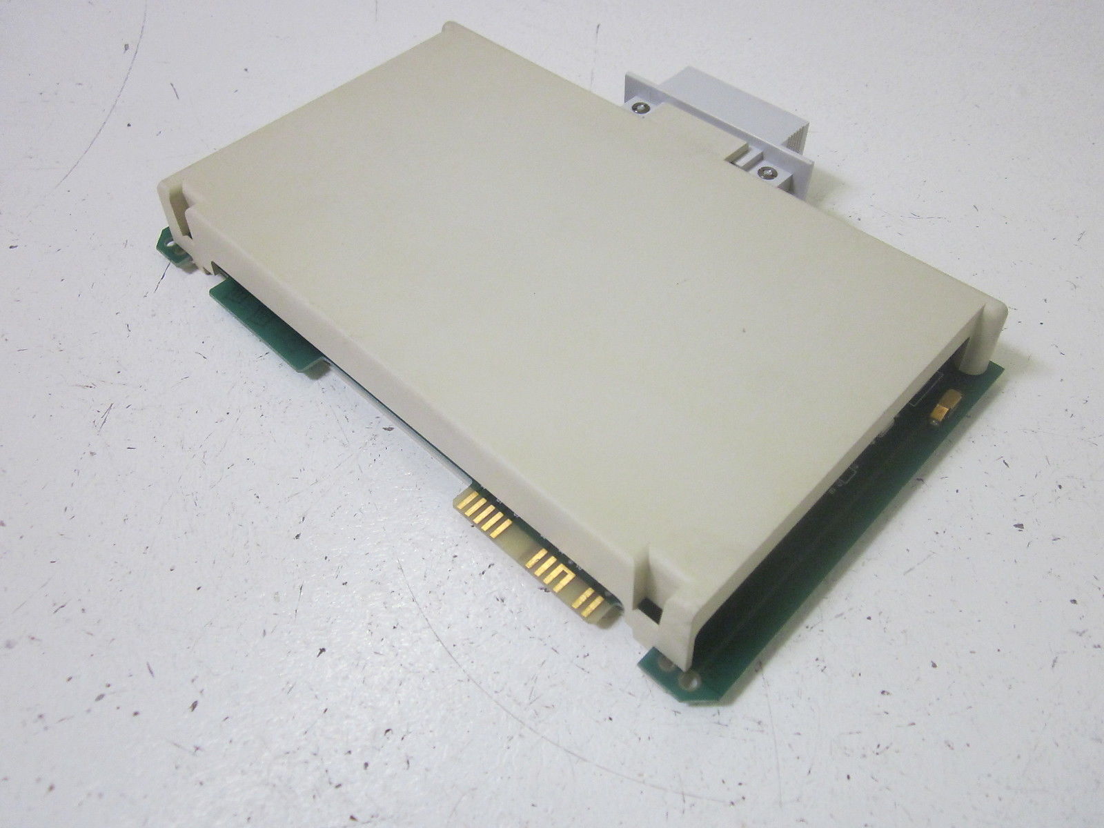 ISSC 621-4300 INPUT SOURCE 5VDC UNMP