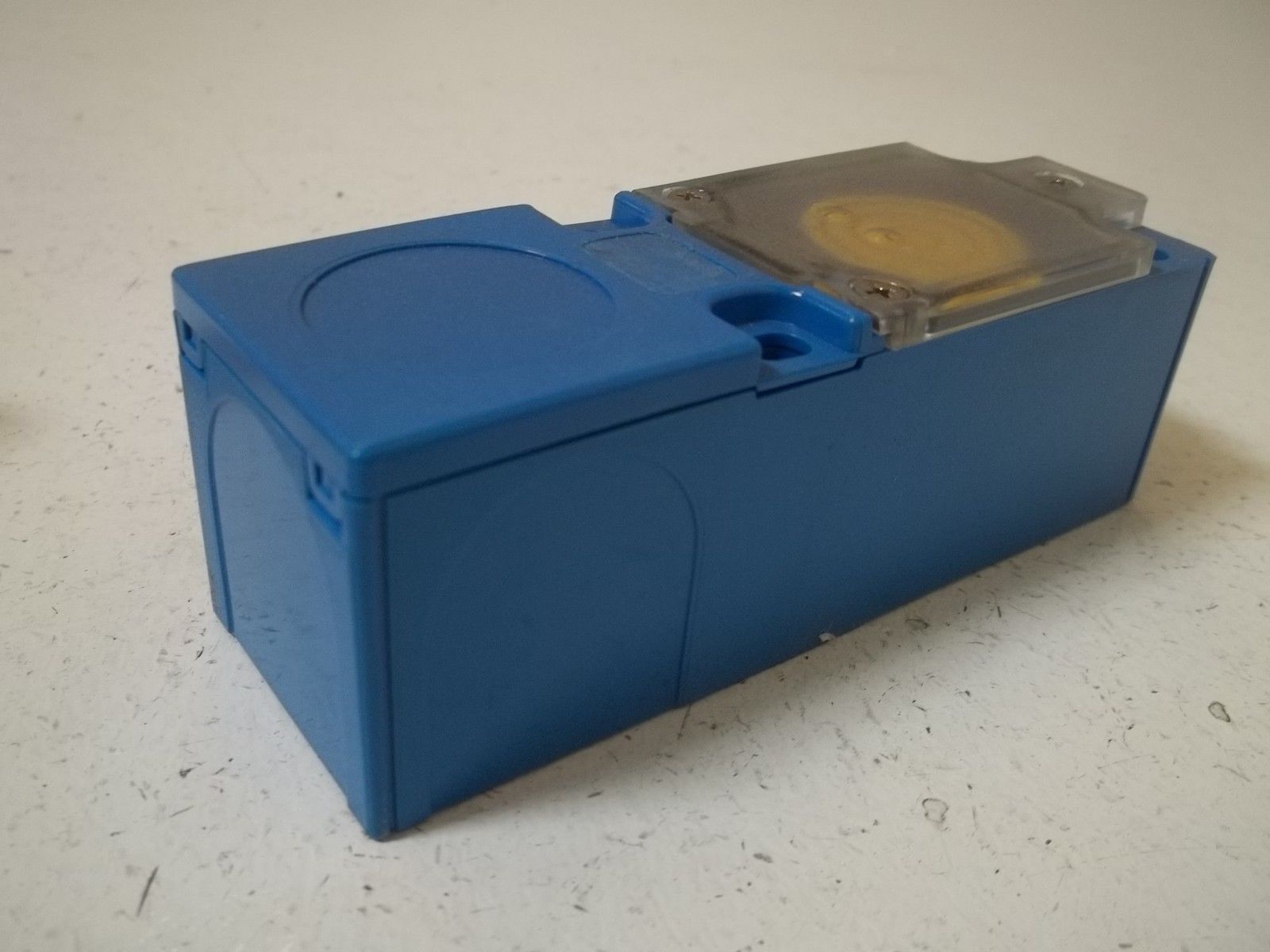 ISSC L40-AP60-F PROXIMITY SENSOR NSMP