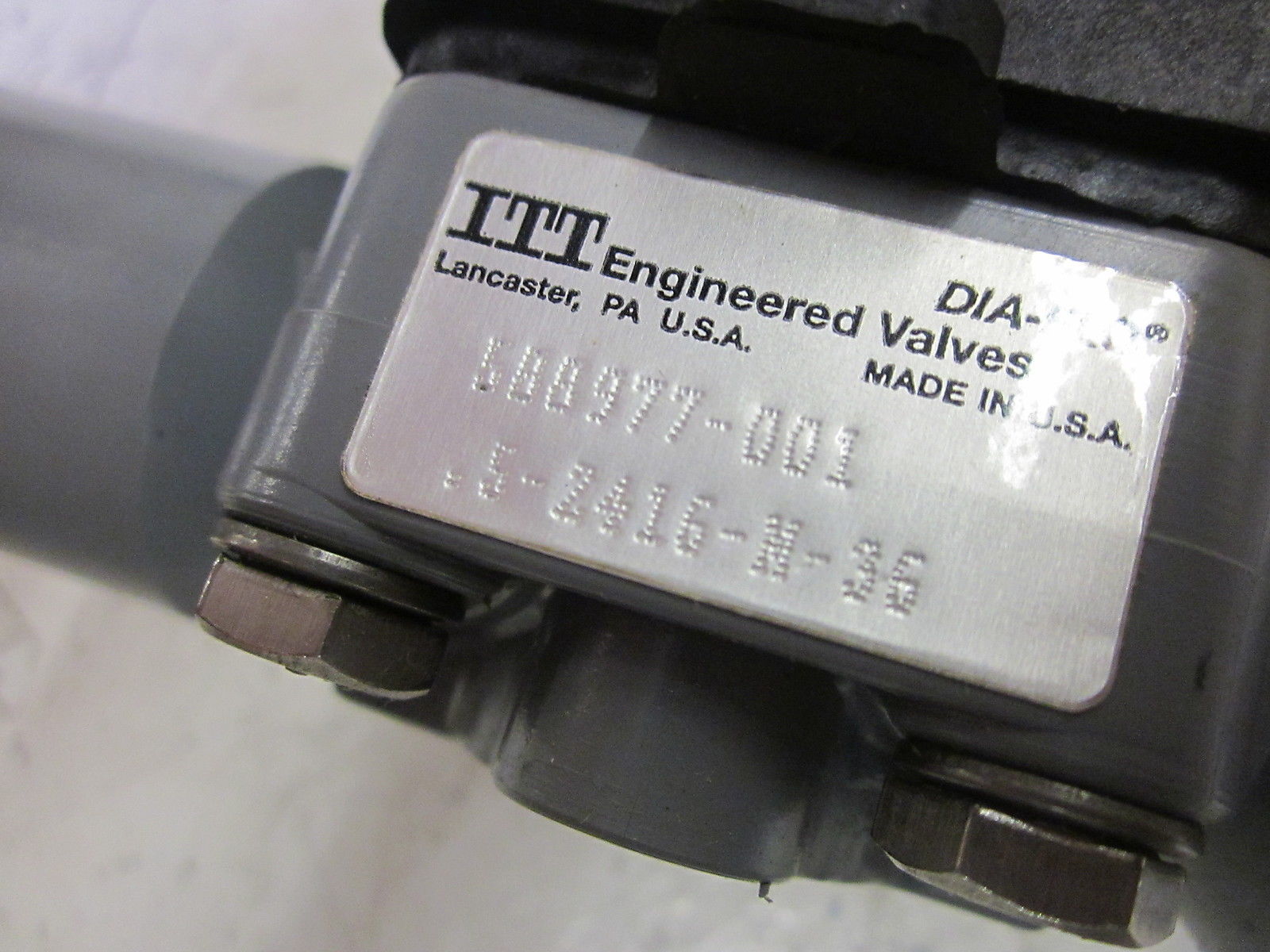 ITT 588977-001 VALVE UNMP