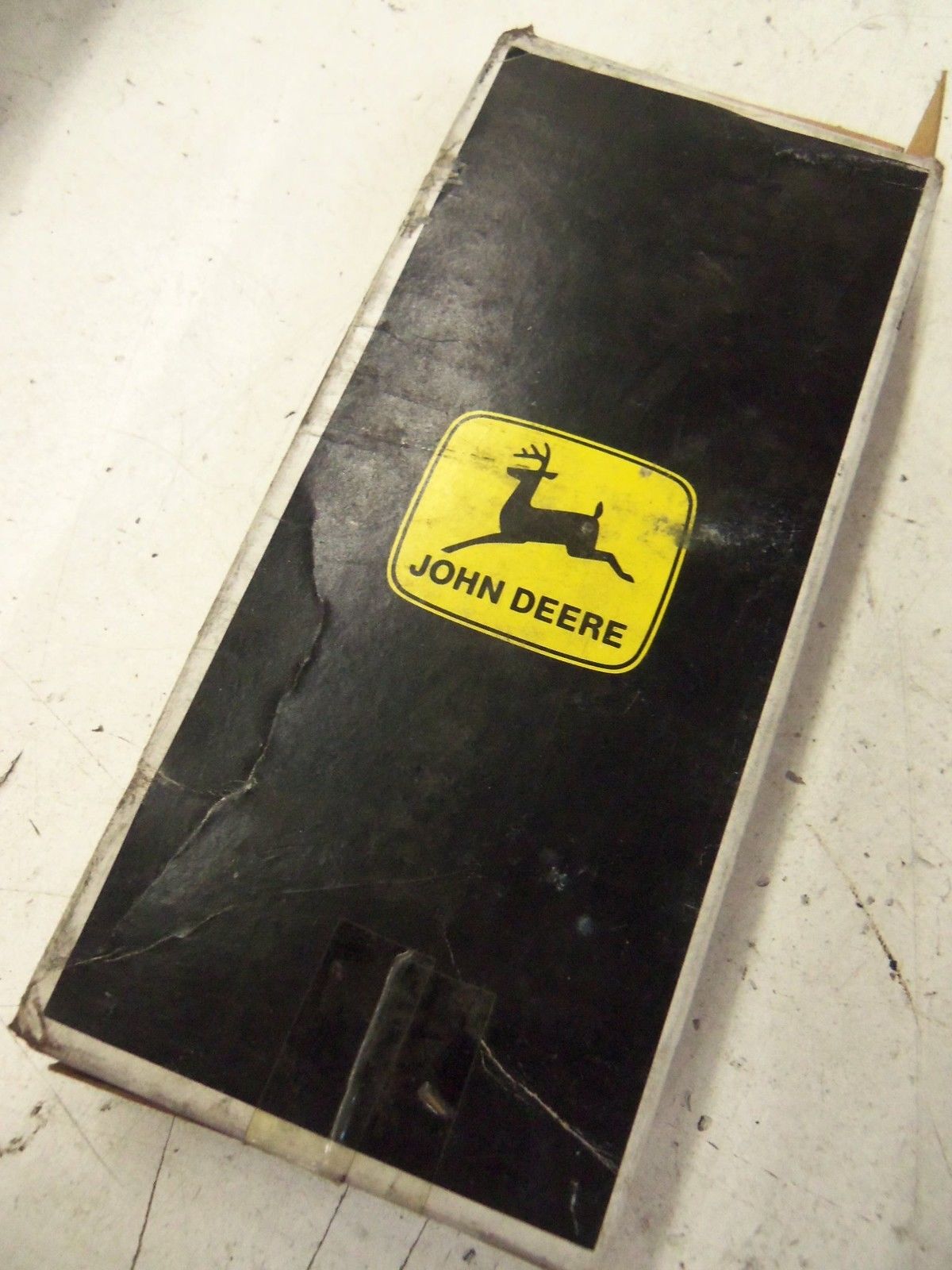 JOHN DEERE AR90024 *NEW IN BOX*