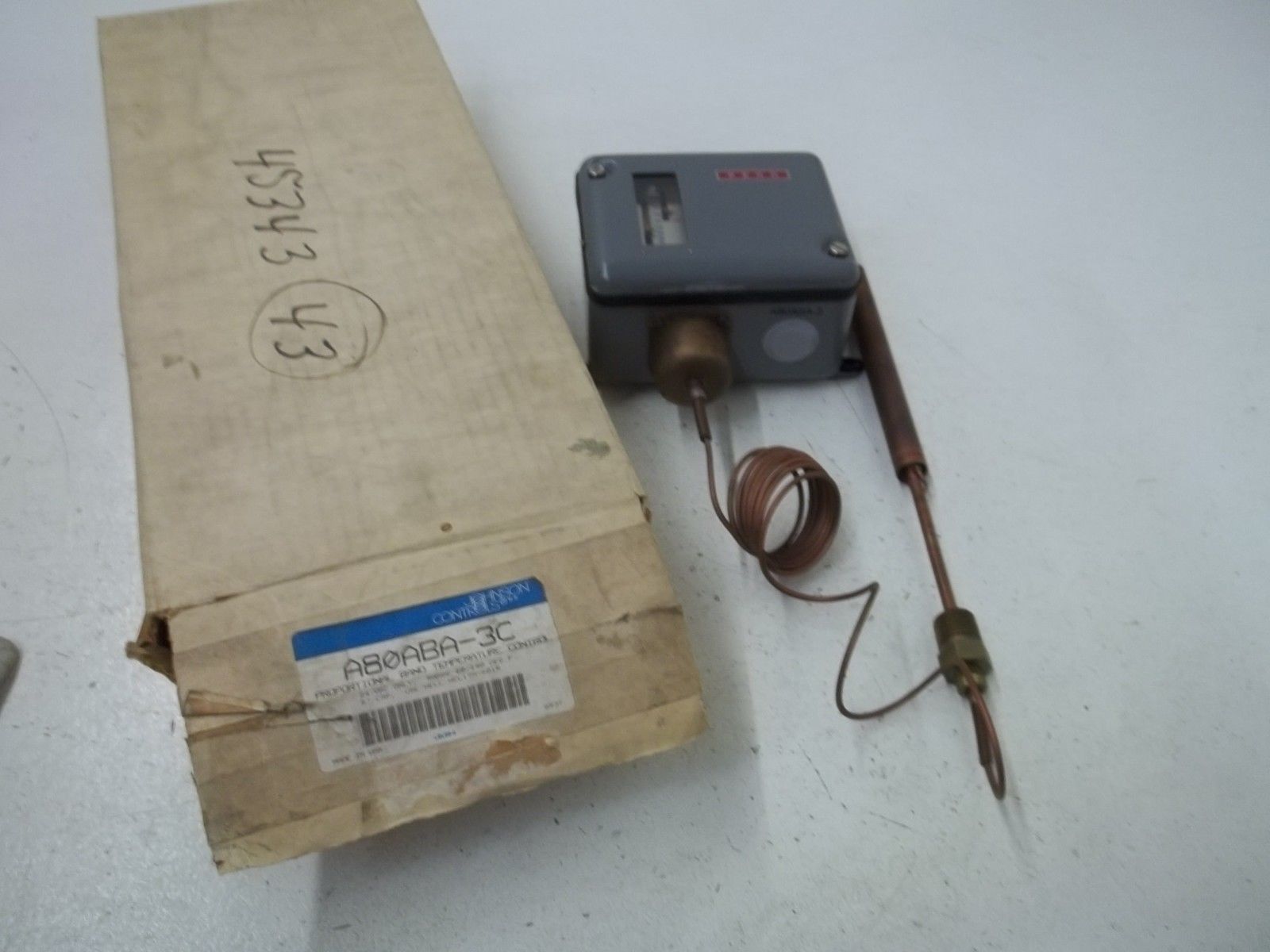 JOHNSON CONTROLS A80ABA-3C PROPORTIONAL BAND TEMPERATURE CONTROL NSMP