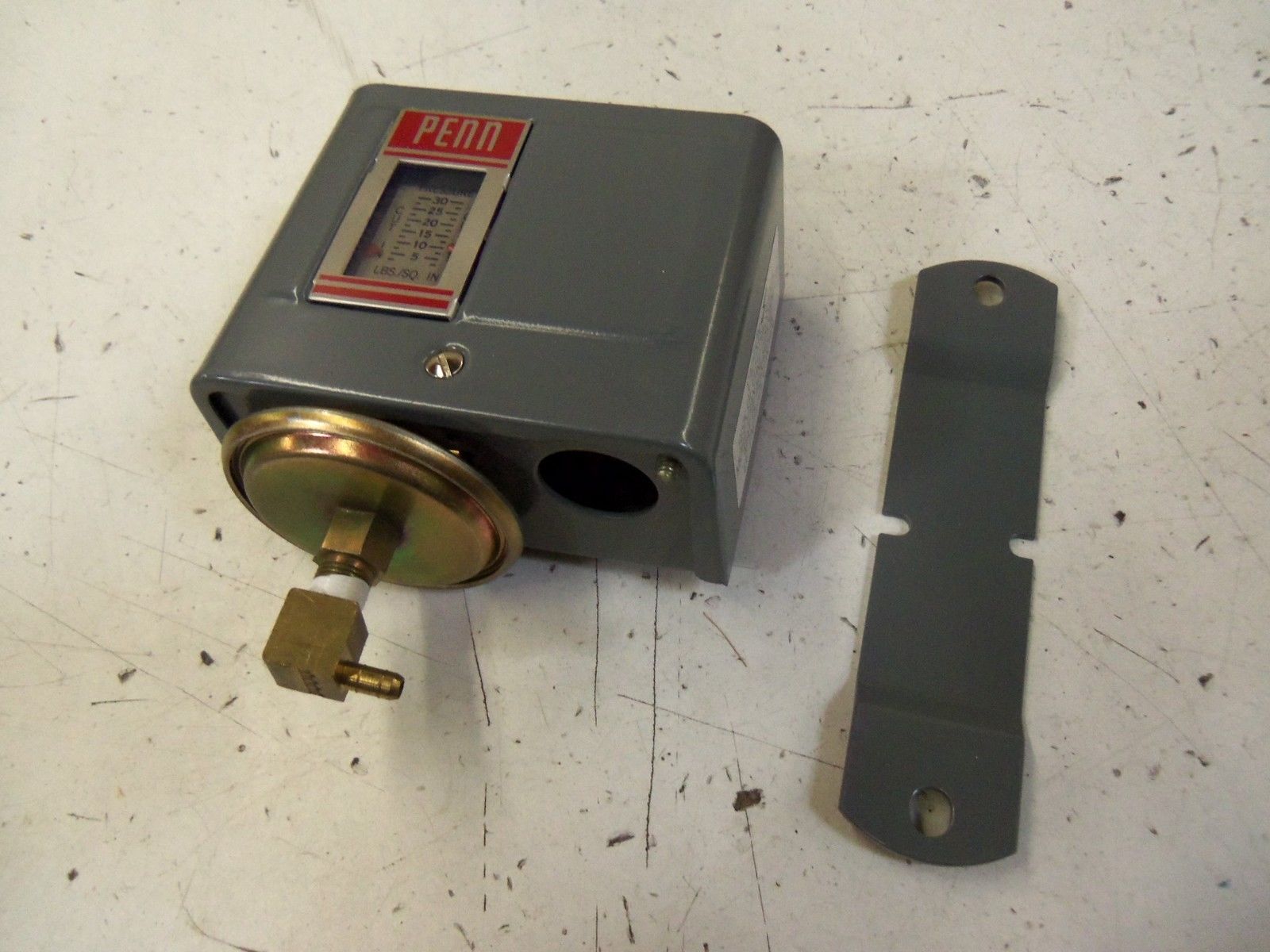 JOHNSON CONTROLS P67CA-1C NSMP
