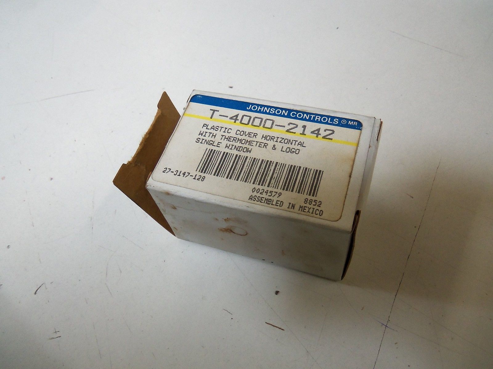 JOHNSON CONTROLS T-4000-2142 THERMOMETER COVER *NEW IN BOX*