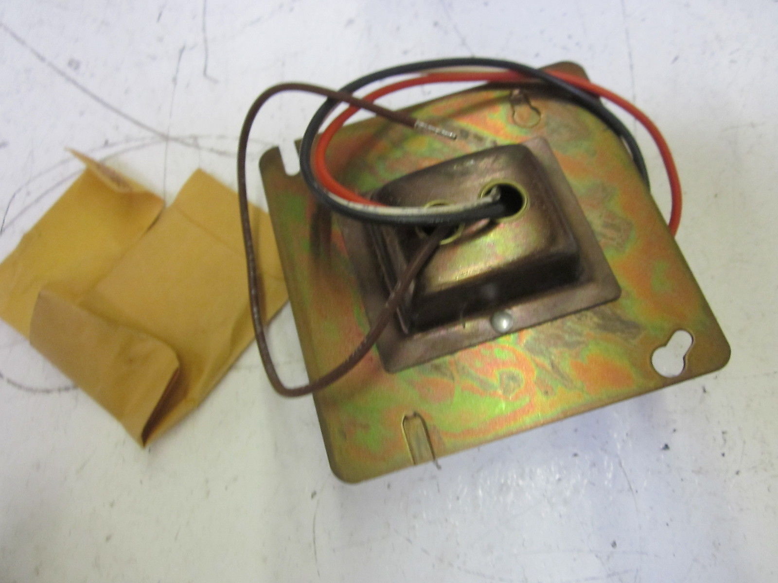 JOHNSON CONTROLS Y65AJ-1 CURRENT TRANSFORMER 120V  *NEW IN BOX*