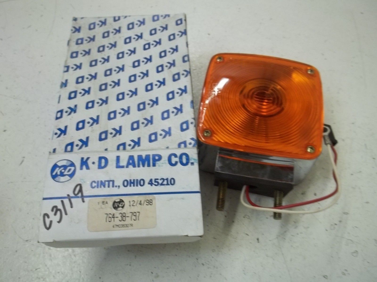 K.D LAMP CO. 764-38-797 NSMP