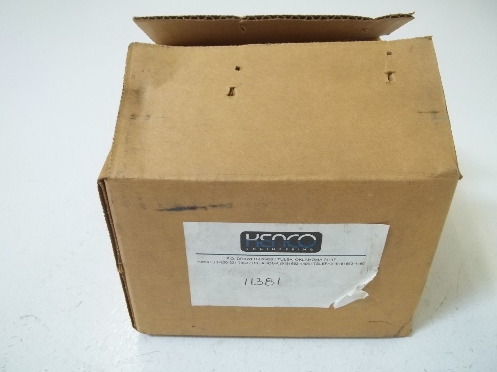 KENCO ENGINEERING 11381 LATCHING SWITCH *NEW IN BOX*