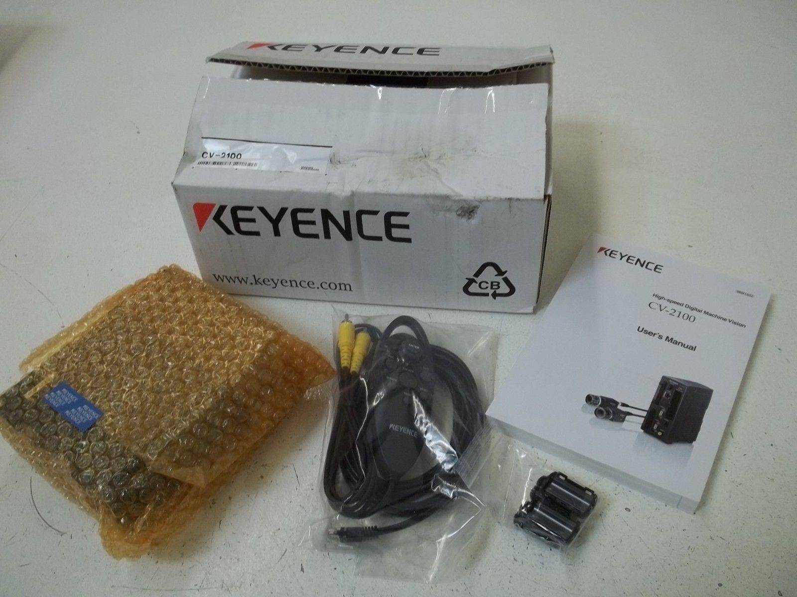 KEYENCE CV-2100 HIGH-SPEED DIGITAL MACHINE VISION NSMP