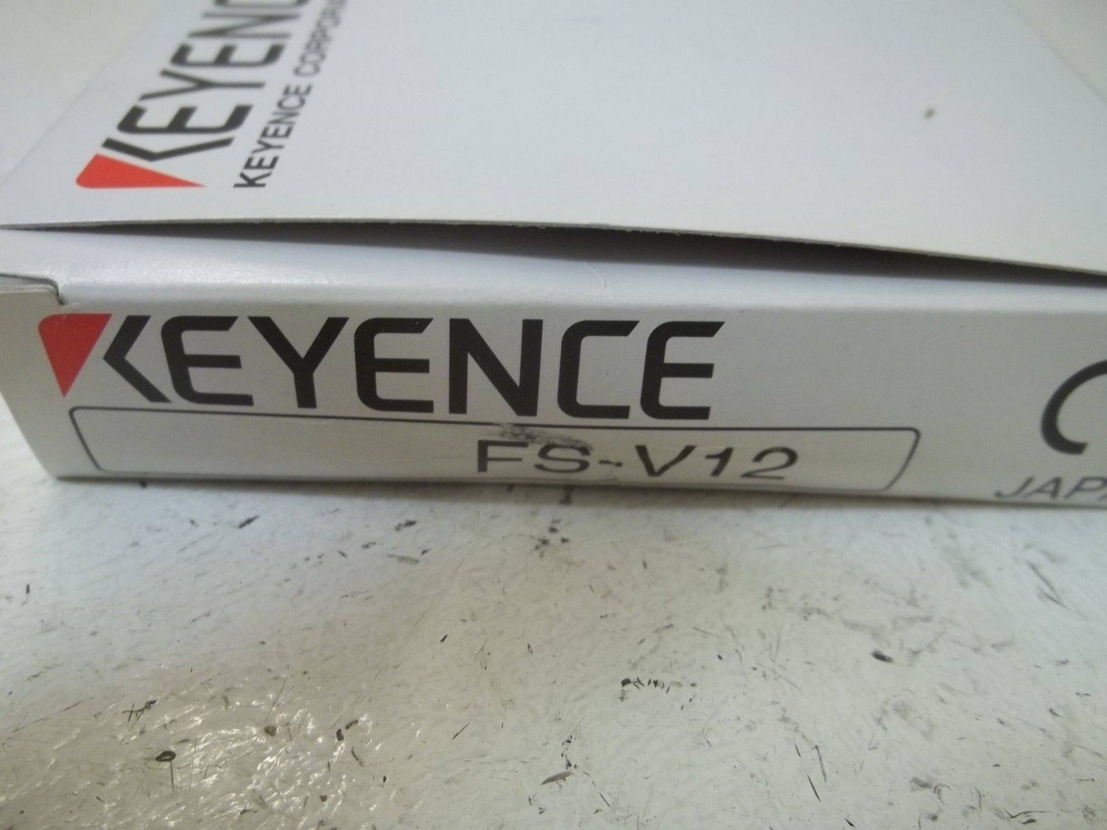 KEYENCE FS-V12 HYBRID FIBEROPTIC SENSOR NSMP