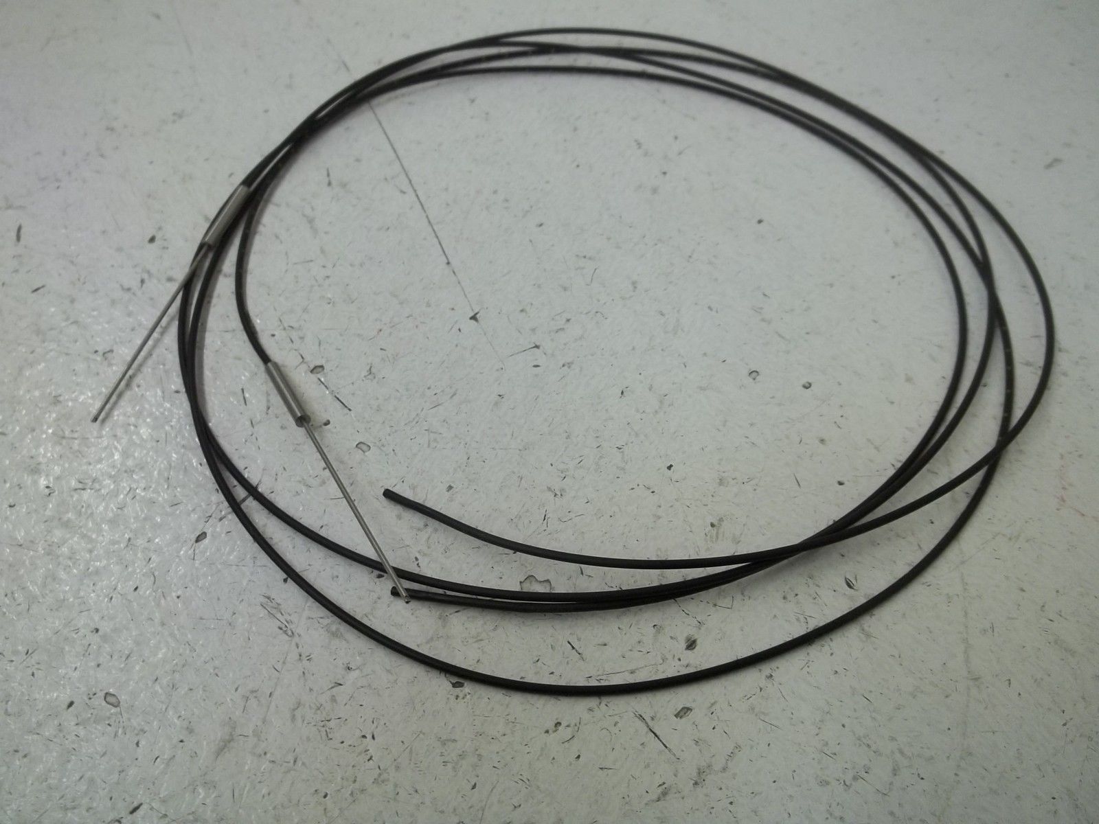 KEYENCE FU-1826 FIBER UNIT (AS PICTURED) NSMP