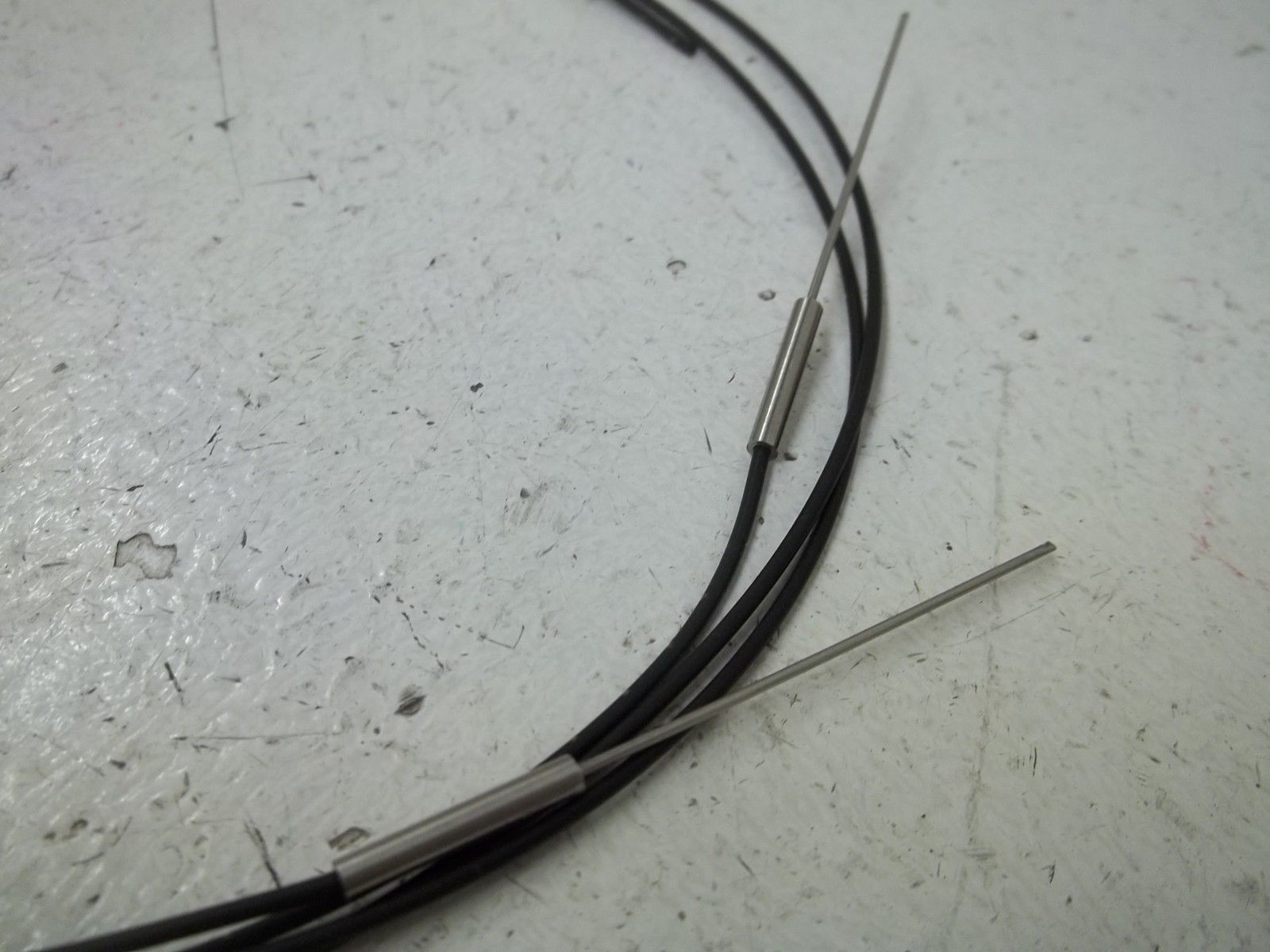 KEYENCE FU-1826 FIBER UNIT (AS PICTURED) NSMP