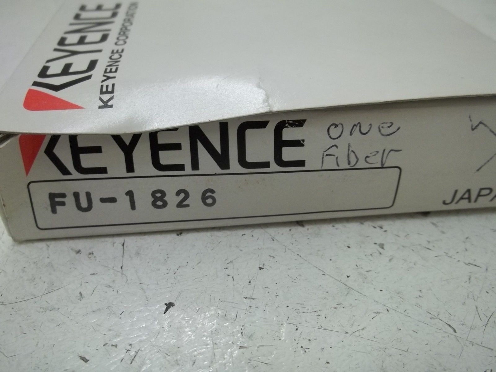 KEYENCE FU-1826 FIBER UNIT (AS PICTURED) NSMP