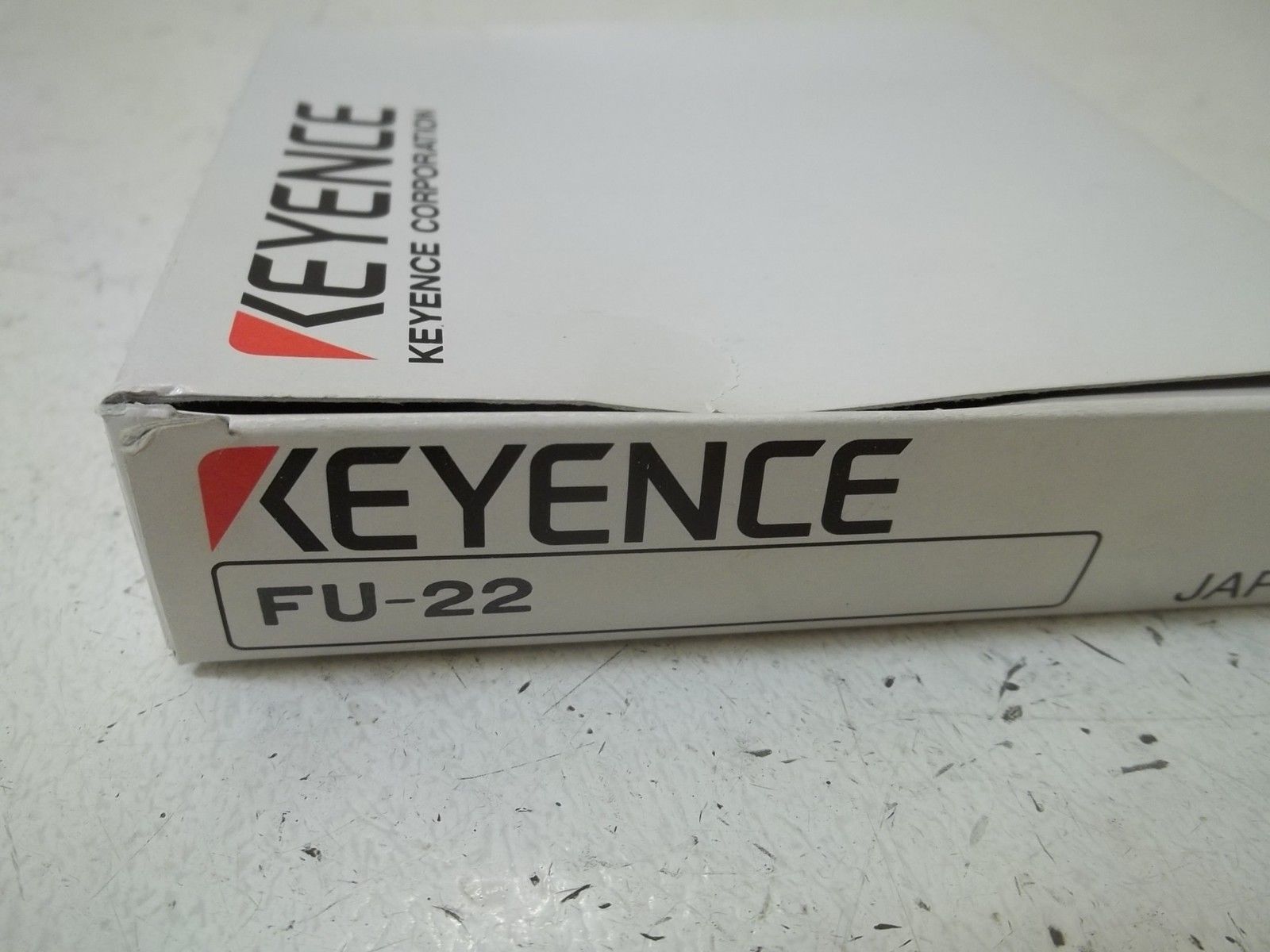 KEYENCE FU-22 FIBER OPTIC SENSOR (AS PICTURED) NSMP