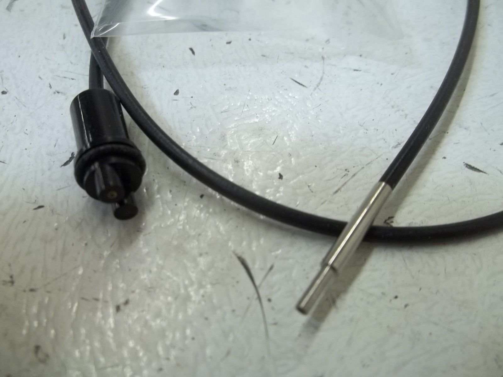 KEYENCE FU-22 FIBER OPTIC SENSOR NSMP