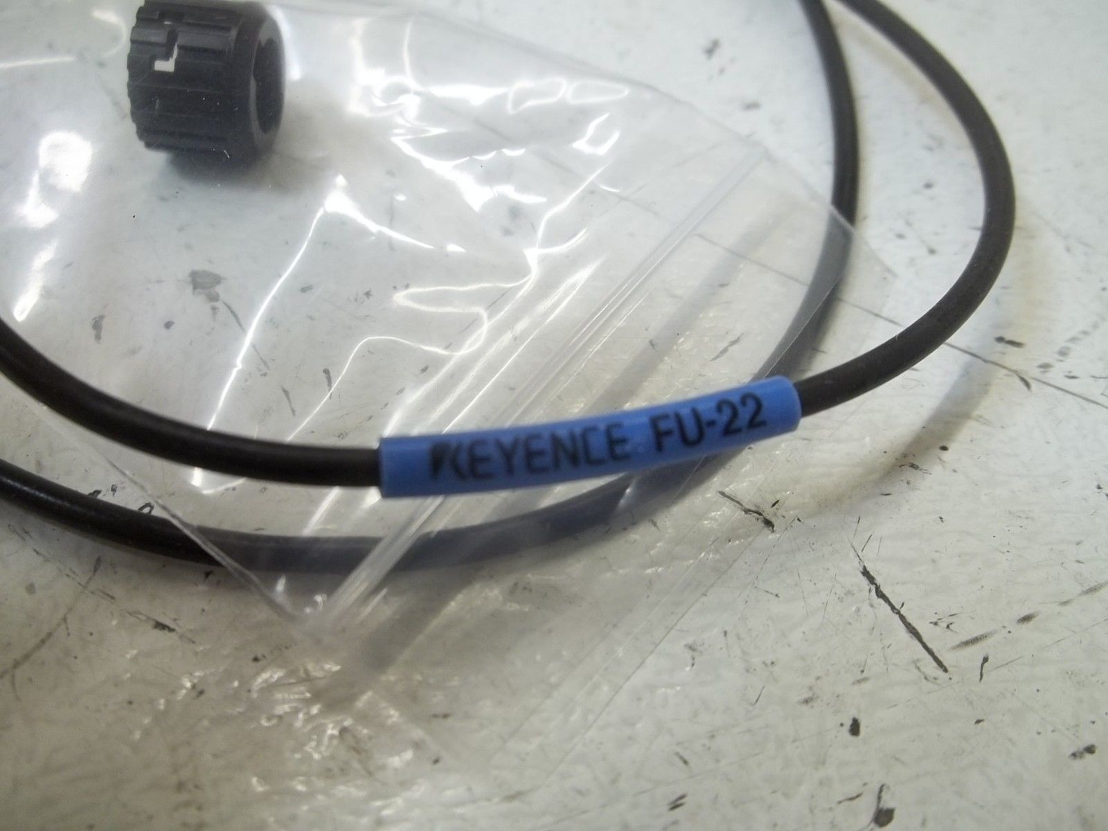 KEYENCE FU-22 FIBER OPTIC SENSOR NSMP