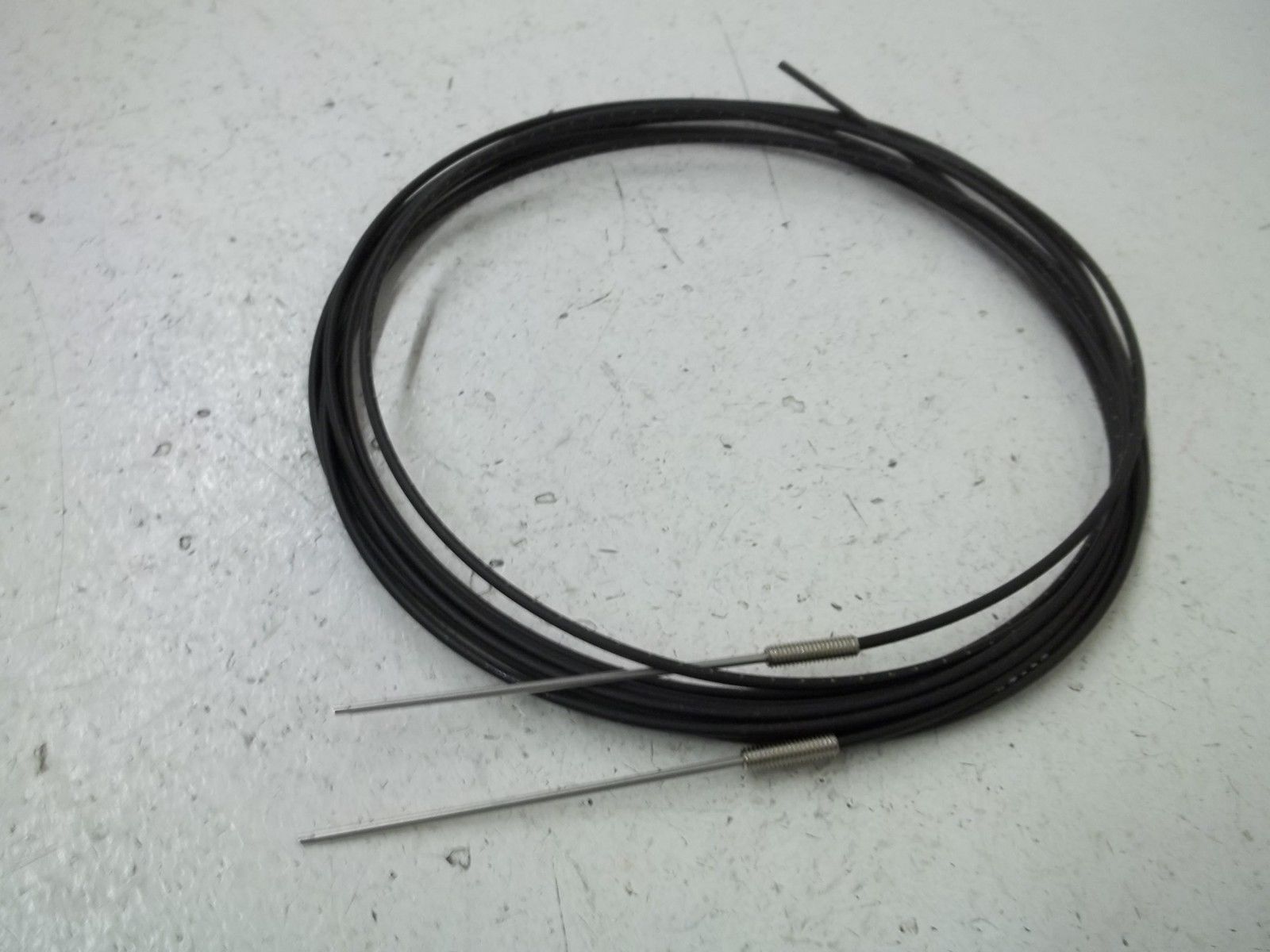 KEYENCE FU-73 TRANSMISSIVE FIBER UNIT NSMP