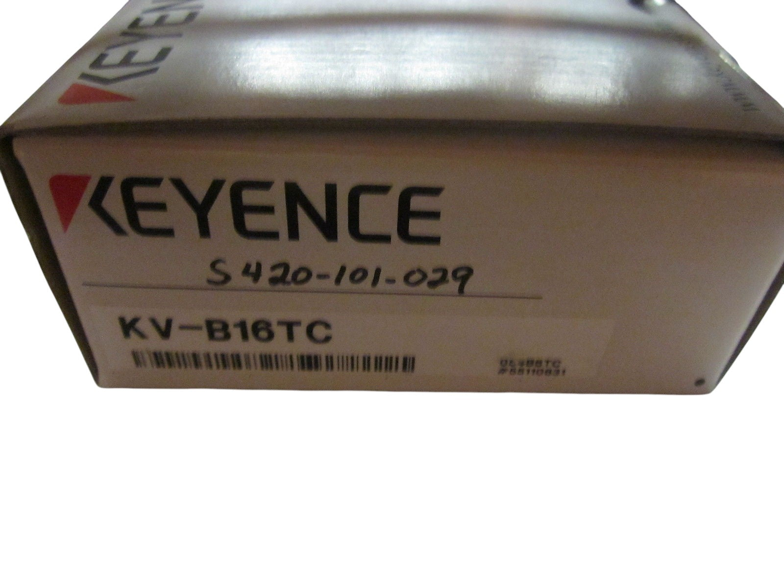 KEYENCE KV-B16TC OUTPUT MODULE 30V NSMP
