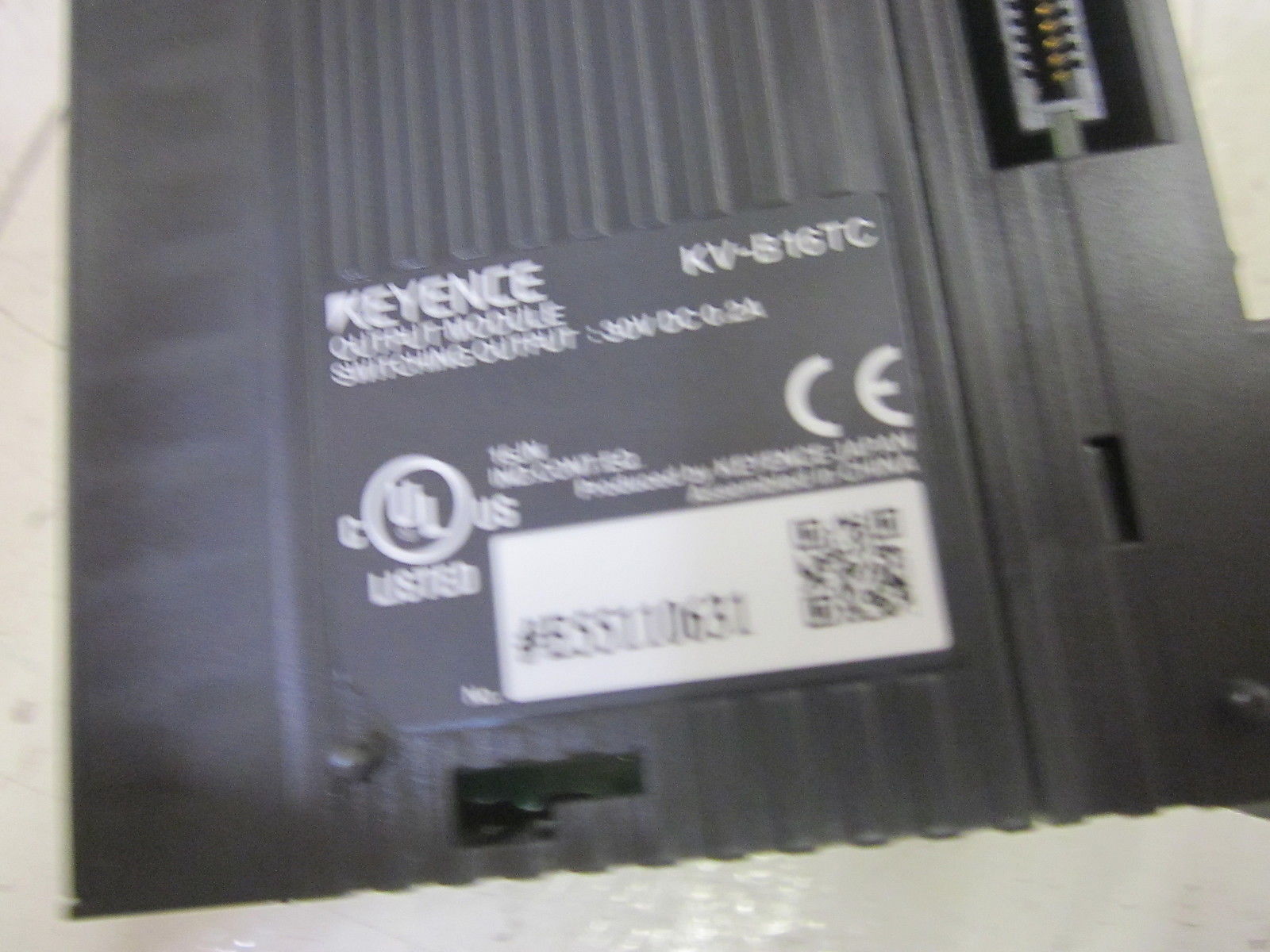 KEYENCE KV-B16TC OUTPUT MODULE 30V NSMP