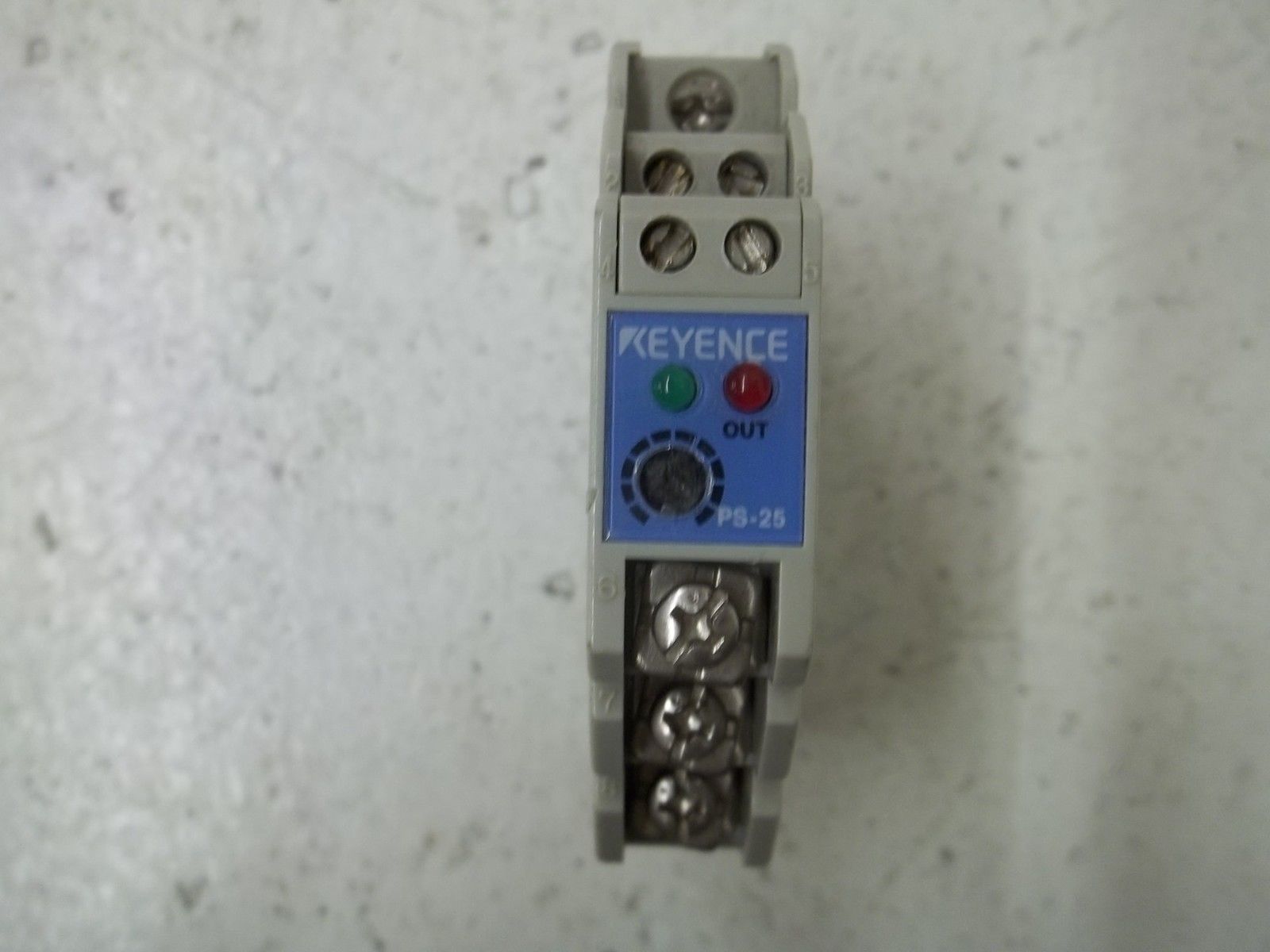 KEYENCE PS-25 PHOTOELECTRIC SWITCH UNMP