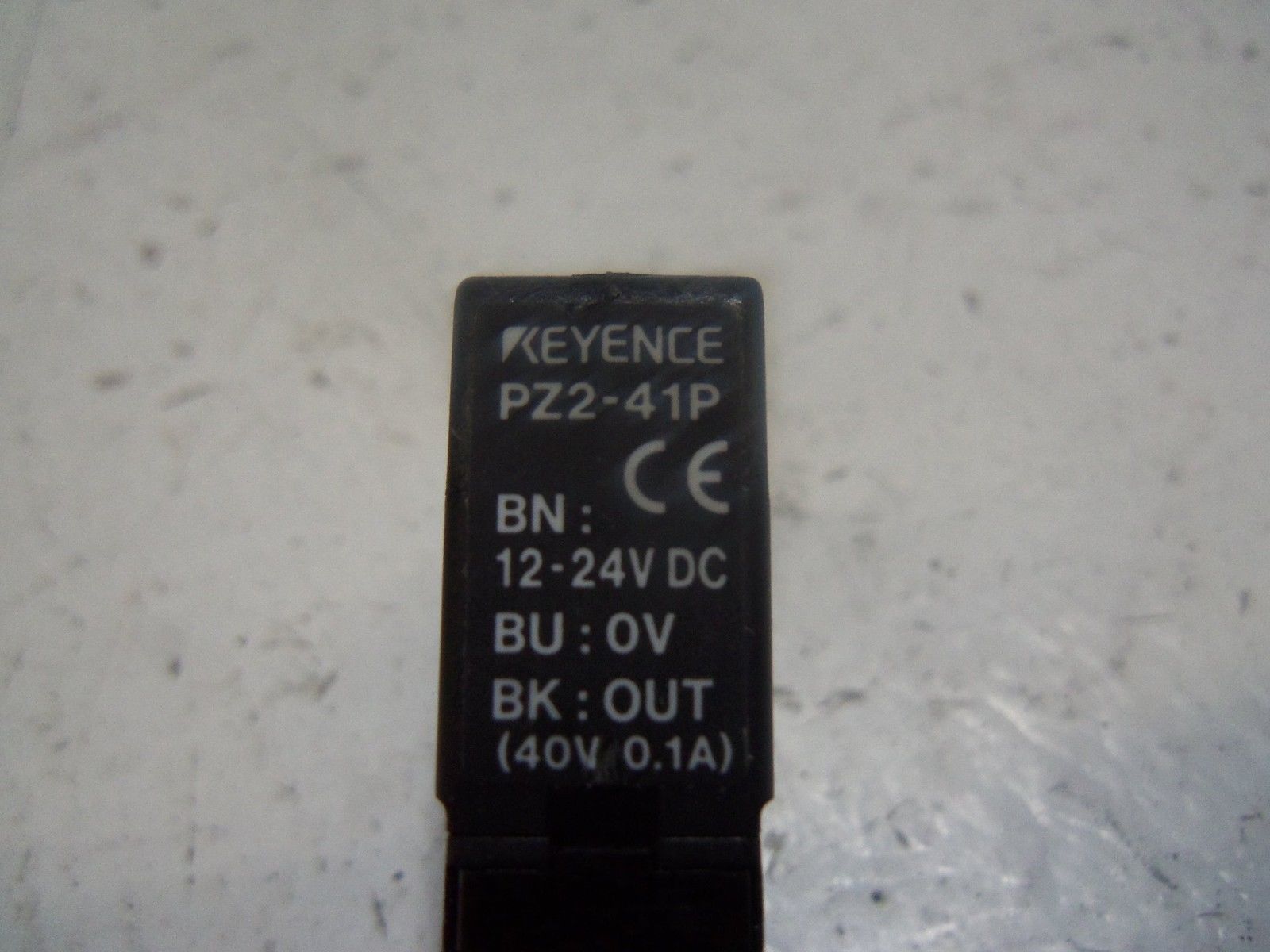 KEYENCE PZ2-41P PHOTOELECTRIC SENSOR NSNP