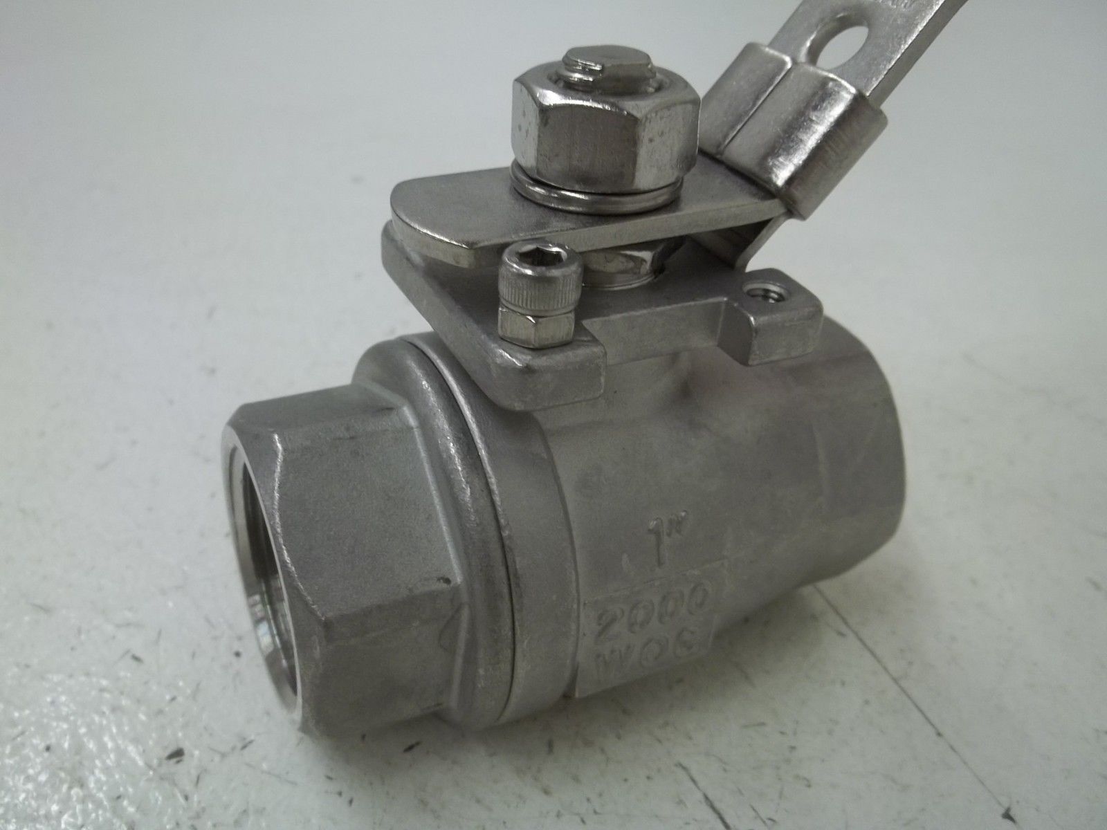 KF CONTROLMATICS CF8M 2000WOG 1" UNMP