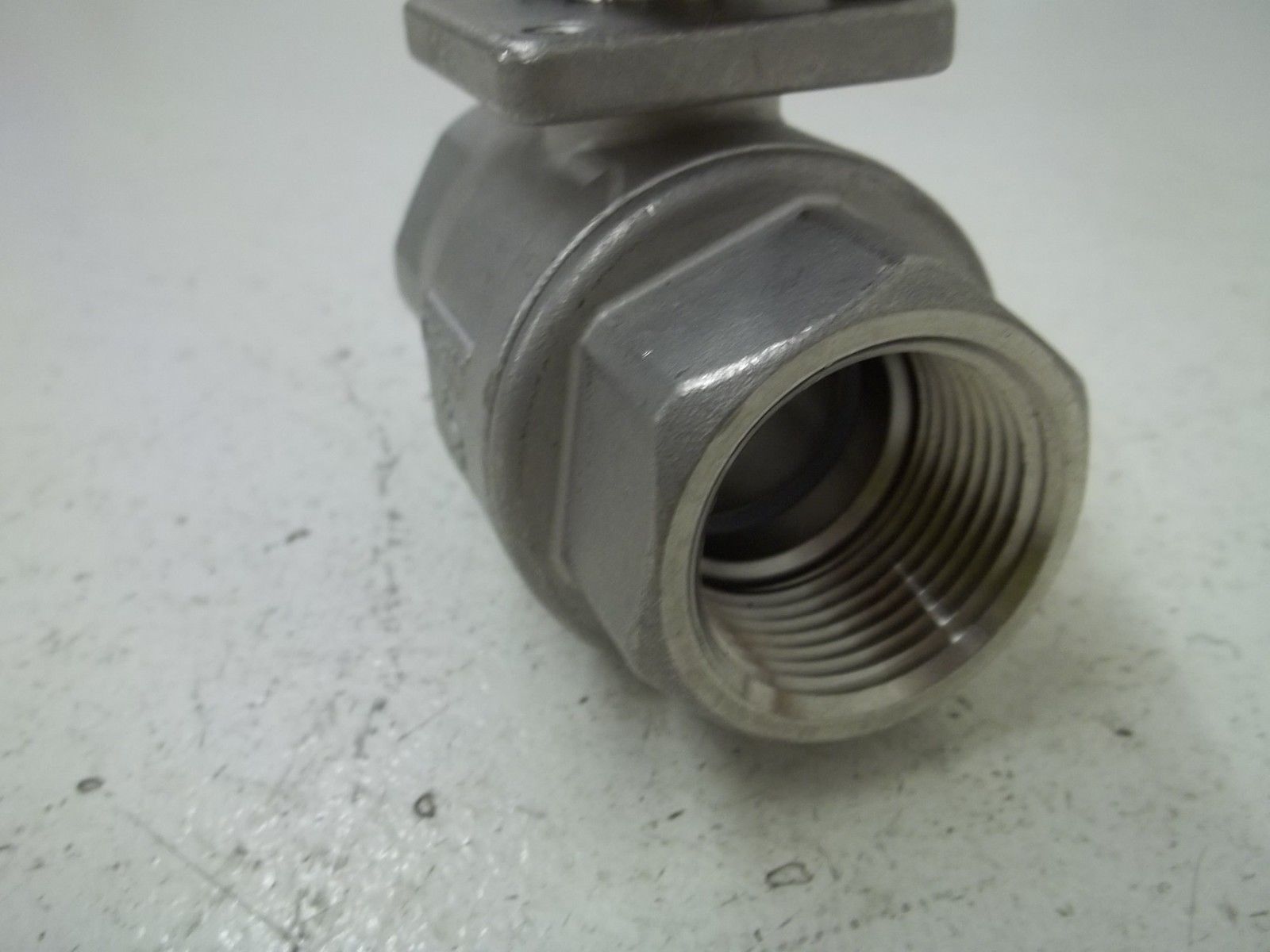 KF CONTROLMATICS CF8M 2000WOG 1" UNMP