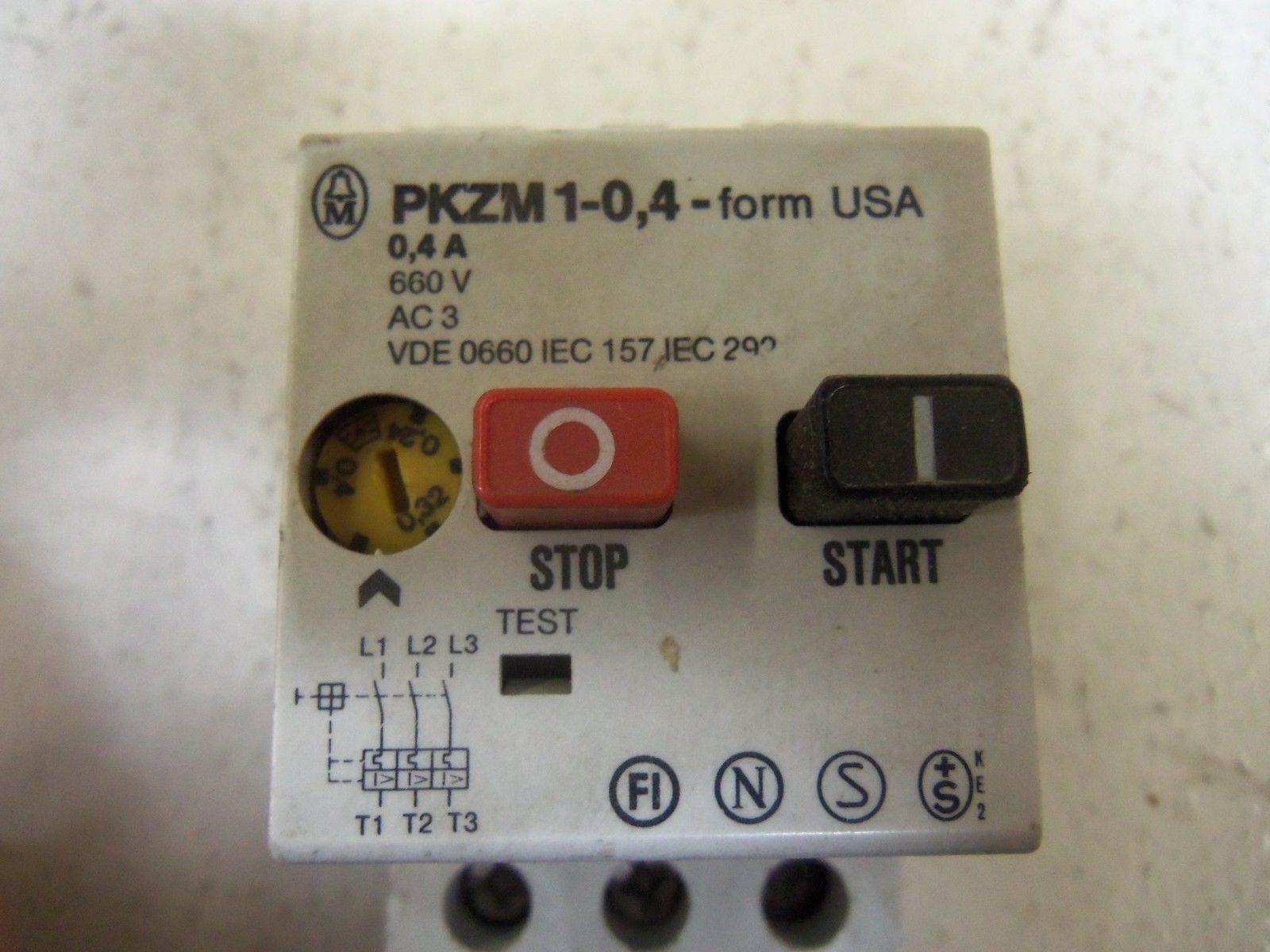 KLOCKNER MOELLER PKZM1-0,4  UNMP