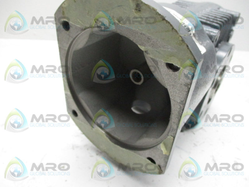 LENZE 52.112.04.00 GEAR MOTOR  NSNP
