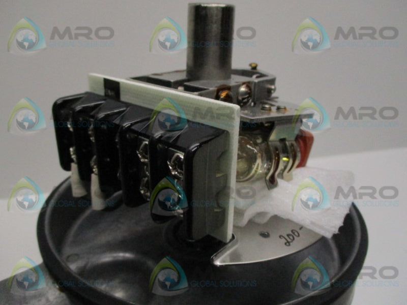 MERCOID CONTROL 500T-WT-4821-C1.55-12-0 LEVEL CONTROL  NSNP