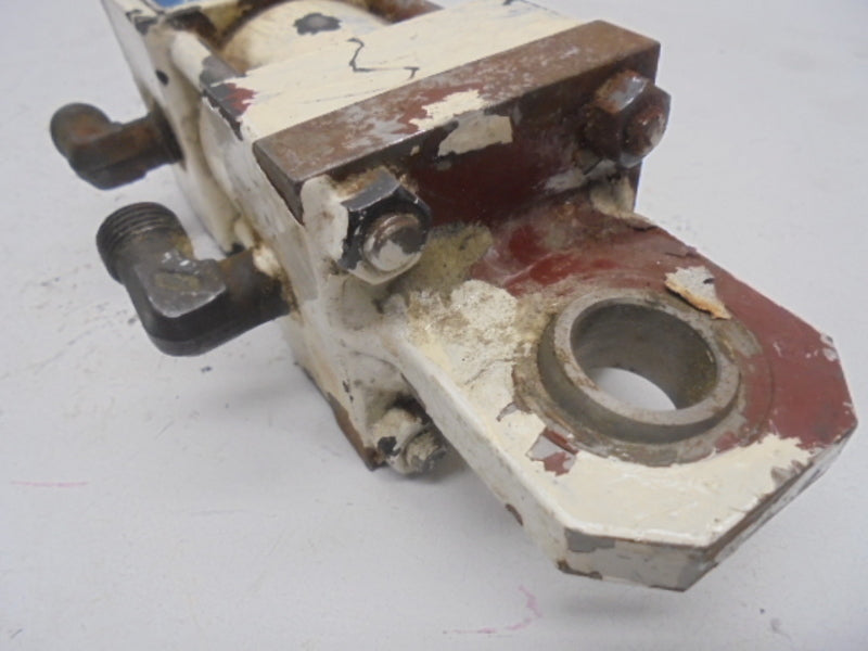 PARKER F-2AG14M CYLINDER (AS PICTURED)  UNMP