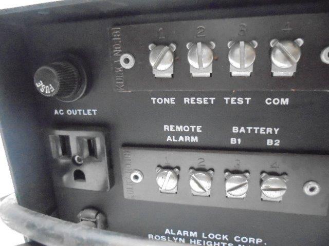 ALARM LOCK SERIES 5000 MONITOR CONSOLE  UNMP