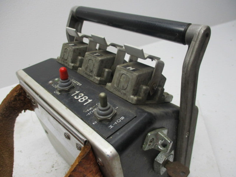 ROBINSON ENGINERING 400 CONTROLL TRANSMITTER  UNMP