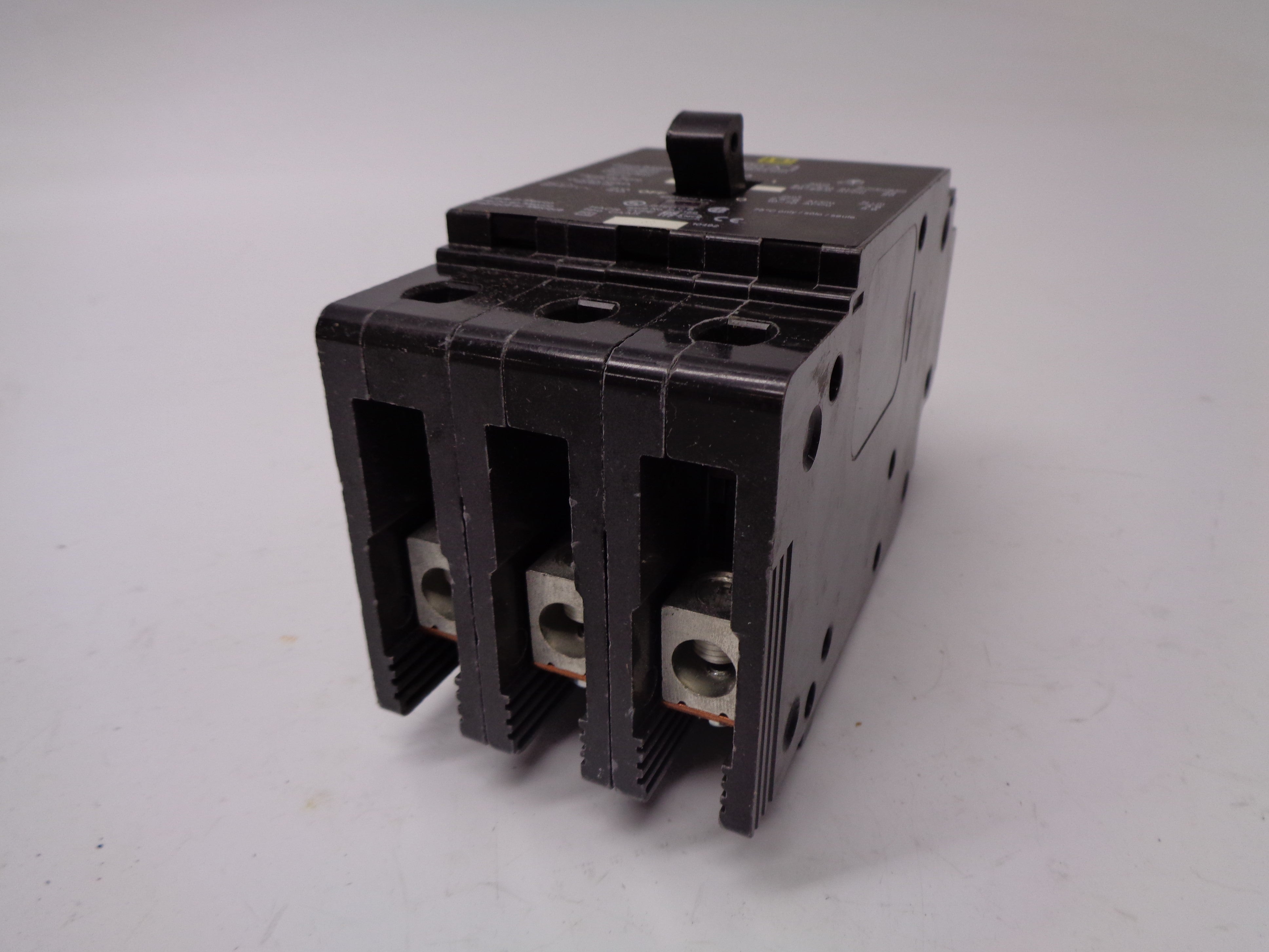 SQUARE D EDB34100 277V 100A NSMP