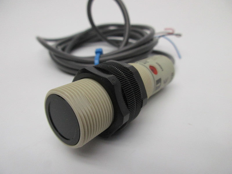 OMRON E3F2-3DC4 NSNP
