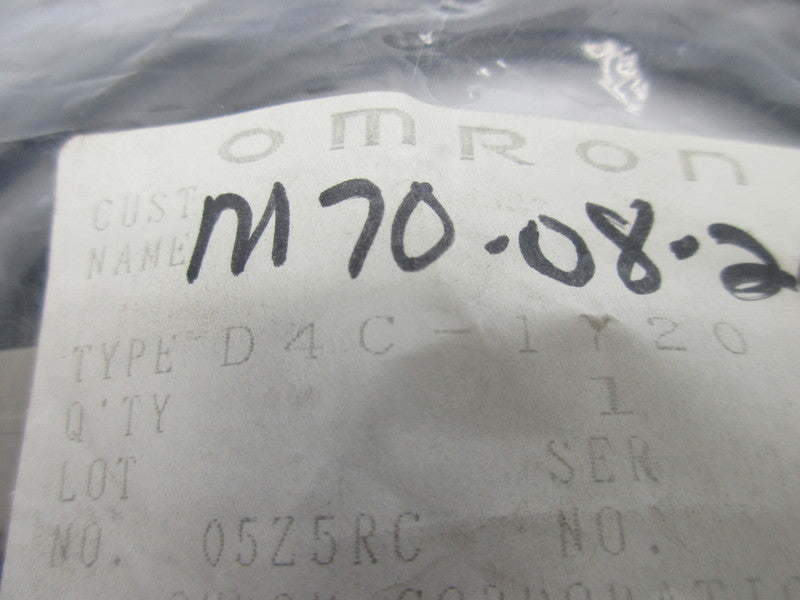 OMRON D4C-1Y20 NSMP