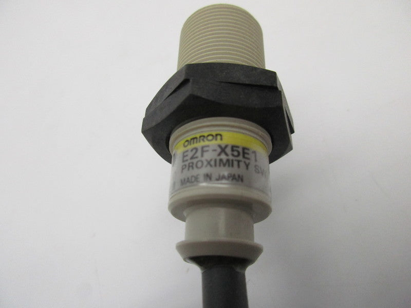 OMRON E2F-X5E1 NSNP