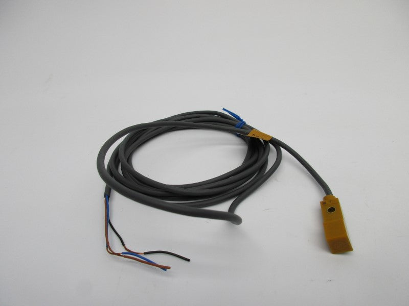 OMRON TL-Q2MC1 12-24VDC NSNP