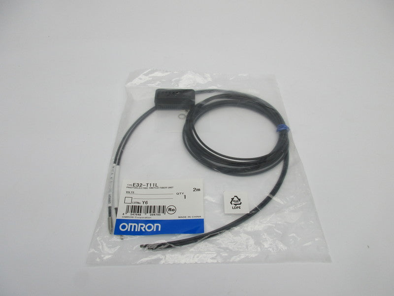 OMRON E32-T11L 2M NSMP