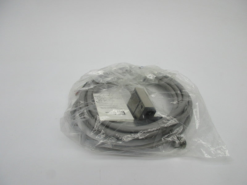 OMRON D4C-4220 NSMP