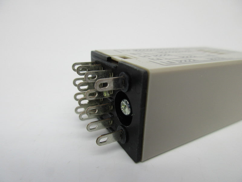 OMRON H3YN-4-Z 0.1S-10MIN 24VDC UNMP