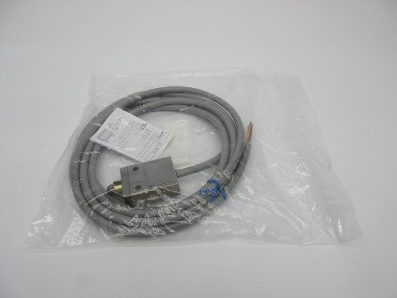 OMRON D4C-4203 NSMP