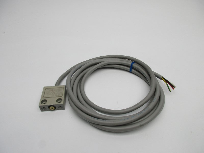 OMRON D4C-4202 UNMP
