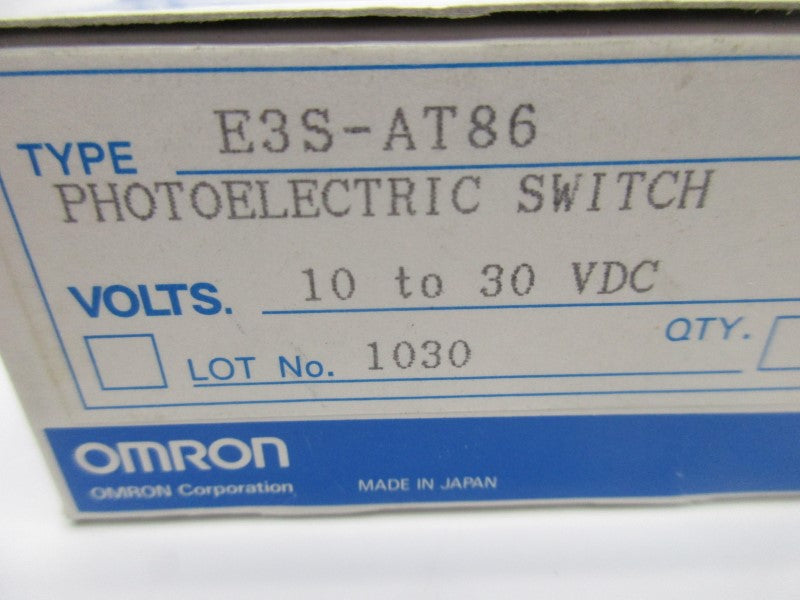 OMRON E3S-AT86 10-30VDC NSMP
